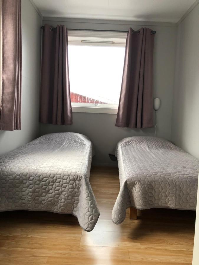 Korshamn Rorbuer Apartamento Lyngdal Exterior foto