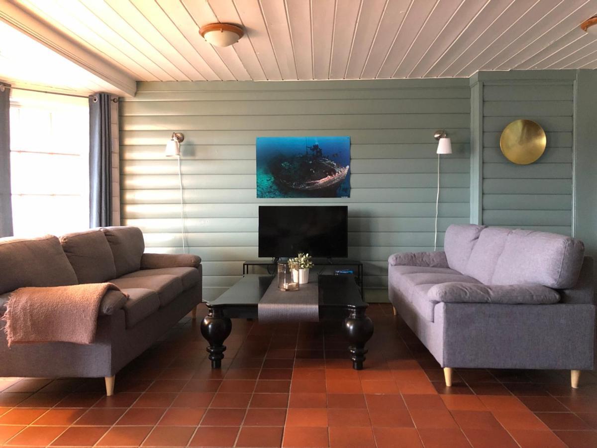 Korshamn Rorbuer Apartamento Lyngdal Exterior foto